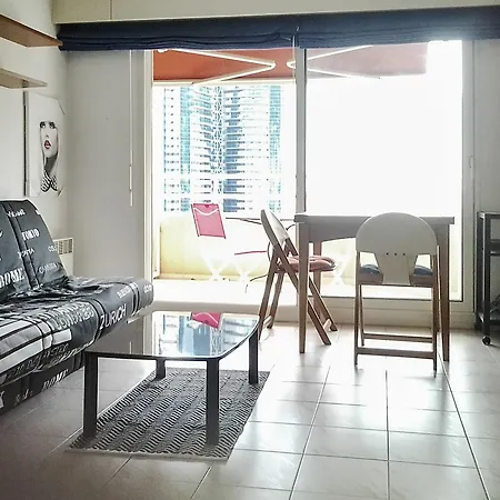 Апартаменты Stylish Sea-view On The French Riviera With Balcony, Wifi, Pool